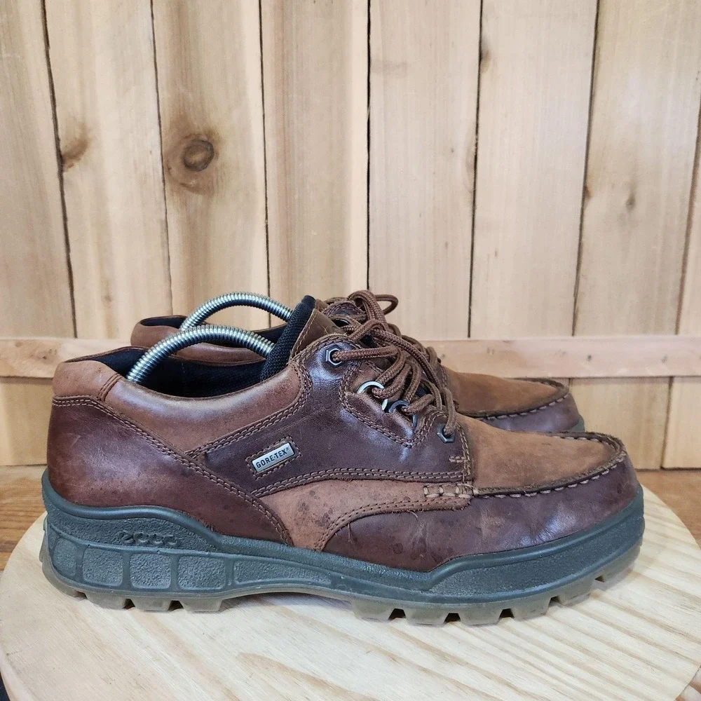 Ecco Track 25 Shoes Mens 10 44 Brown Leather Gore-Tex Waterproof Walking Comfort